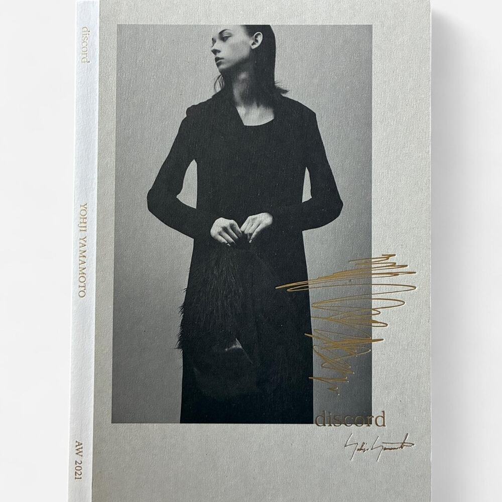 Yohji Yamamoto discord Autumn/Winter 2021 look book catalog